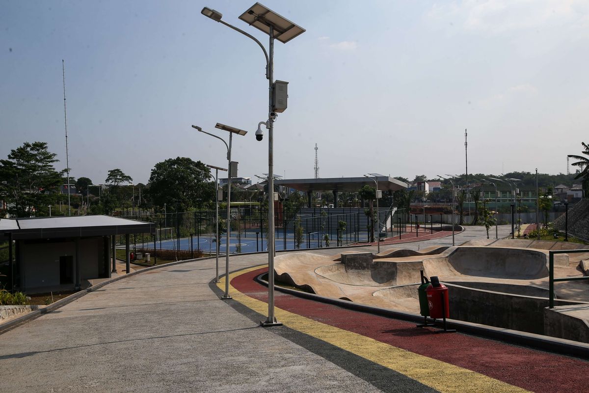 Penampakan alun-alun Kota Depok Tahap I di Grand Depok City, Depok, Jawa Barat, Rabu (19/6/2019). Pemerintah Kota Depok menganggarkan Rp 50,2 miliar untuk pembangunan alun-alun Depok tahap II.