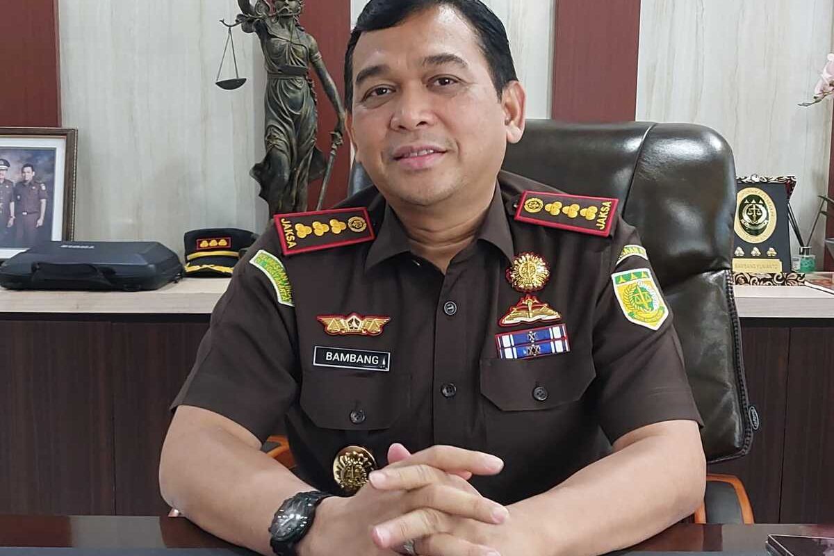 Kepala Kejaksaan Negeri Sleman, Bambang Yunianto saat memberikan keterangan terkait penetapan tersangka dalam kasus dugaan tindak pidana korupsi dana hibah pariwisata Kabupaten Sleman tahun anggaran 2020.