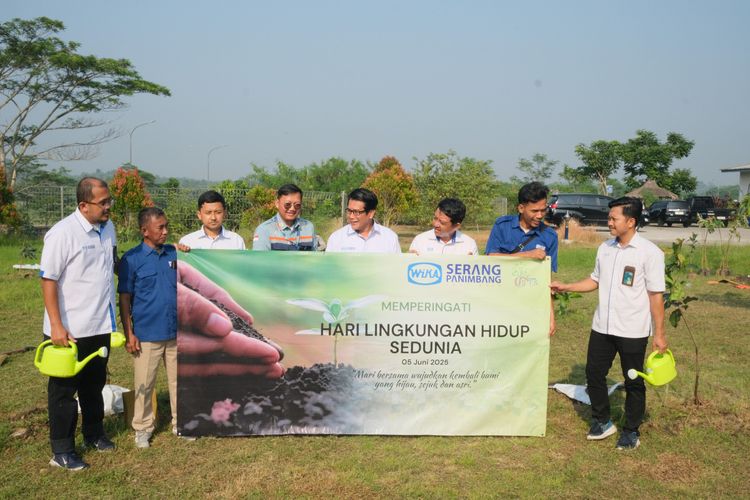 Rayakan Hari Lingkungan Hidup Sedunia, WSP Perkuat Komitmen ESG lewat Aksi Tanam Pohon