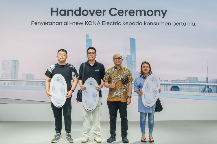 Handover Ceremony Kona Electric