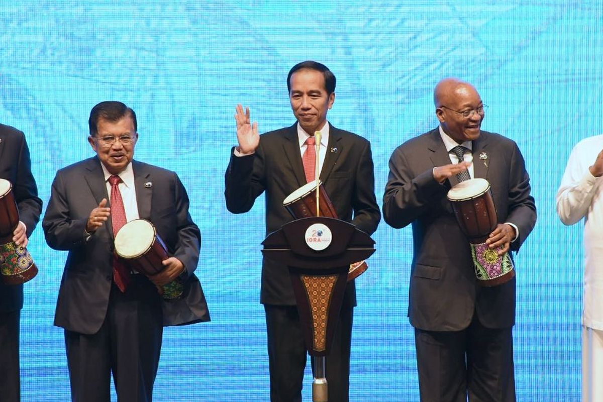 Pembukaan Konferensi Tingkat Tinggi (KTT) ke-20 Indian Ocean Rim Association (IORA) Leaders Summit 2017 di Jakarta Convention Center, Senayan, Selasa (7/4/2017).