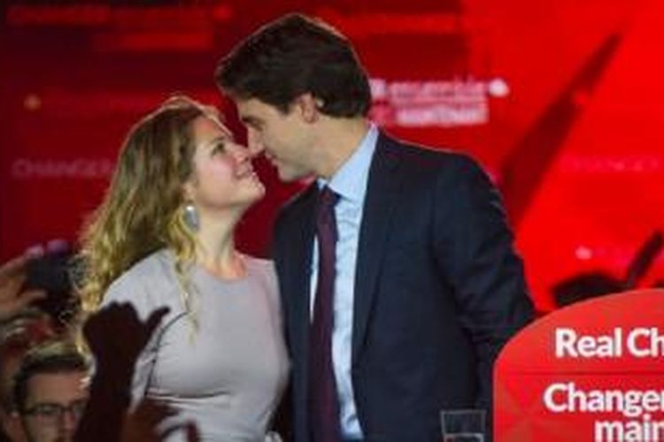 Perdana Menteri baru Kanada, Justin Trudeau, memenuhi janji kampanye dengan memilih separuh perempuan dalam kabinetnya. 