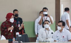 Penyaluran Bansos di Kalsel Terbentur Masalah Geografis, Mensos Minta Bank Himbara Dekatkan Layanan