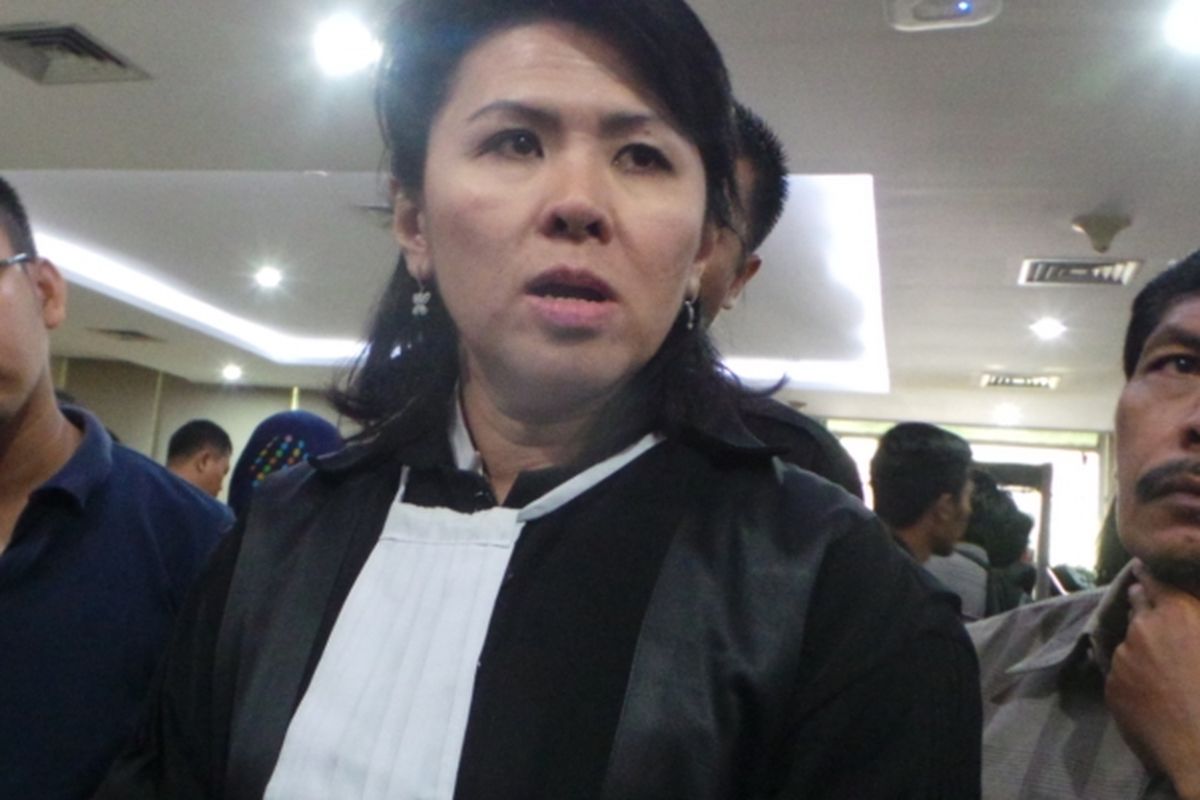 Anggota tim kuasa hukum Ahok, Fifi Leyti Indra