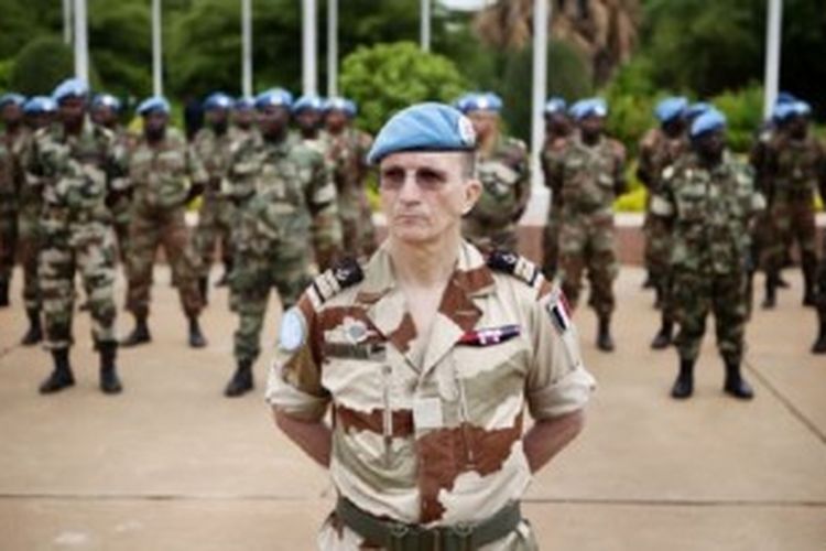Sebagian besar dari sekitar 6.000 tentara Afrika di Mali resmi menjadi bagian dari pasukan perdamaian PBB dalam upacara Senin (1/7). 