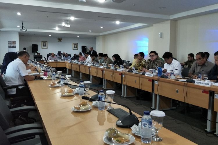 Rapat hasil evaluasi Kemendagri terhadap Raperda APBD-P DKI 2019 antara Pemprov DKI bersama DPRD DKI Jakarta di Gedung DPRD DKI, Jalan Kebon Sirih, Jakarta Pusat, Rabu (18/9/2019).