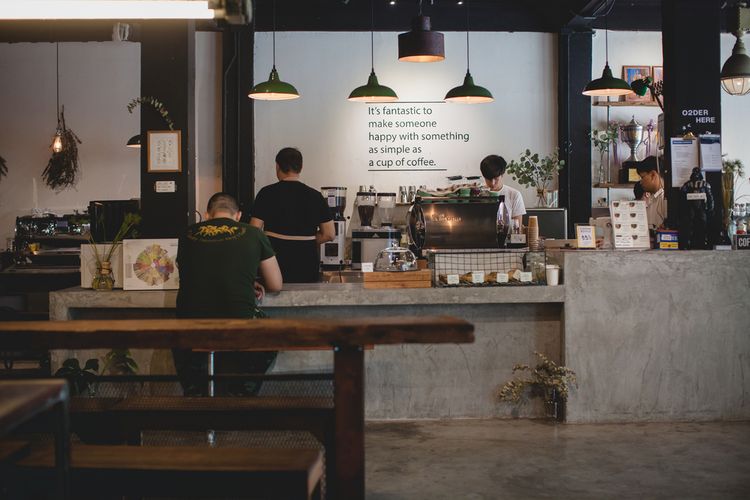Halte TransJakarta Akan Dijadikan Coffee Shop 