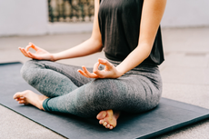 10 Manfaat Meditasi untuk Kesehatan Fisik dan Mental, Kurangi Stres hingga Turunkan Tekanan Darah