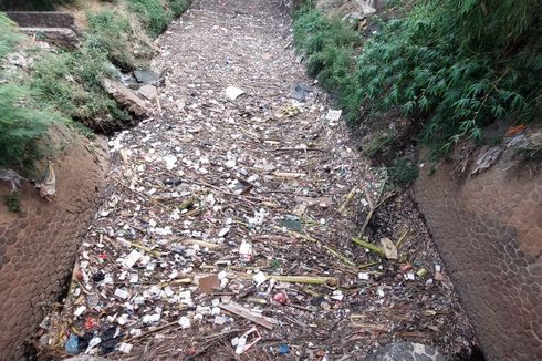 26 Kecamatan di Bekasi Sering Banjir, PMO Jabodetabekpunjur Angkat Sedimentasi Sungai Cijambe