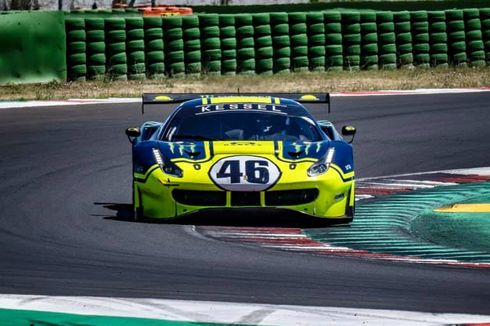 Valentino Rossi Jajal Ferrari 488 GT di Misano