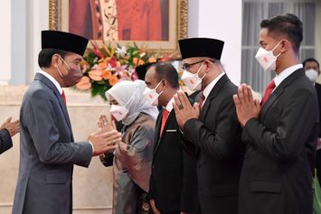 KPU dan Bawaslu Periode 2022-2027 Dilantik Jokowi