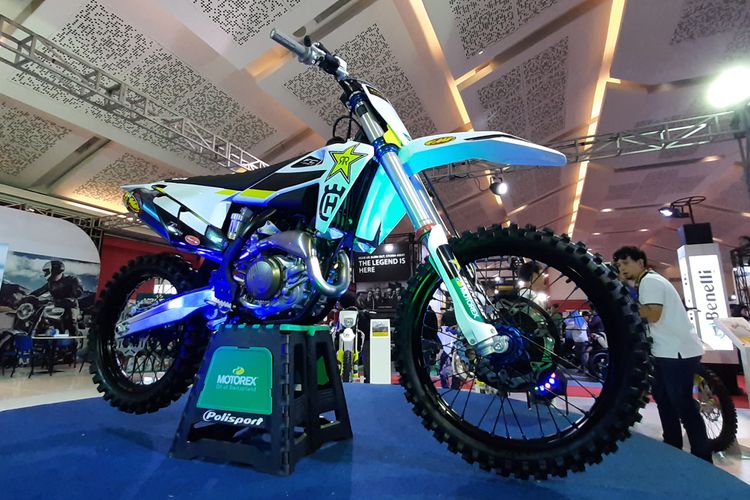 Husqvarna FC 450 Rockstar Edition resmi meluncur di Telkomsel IIMS 2019.