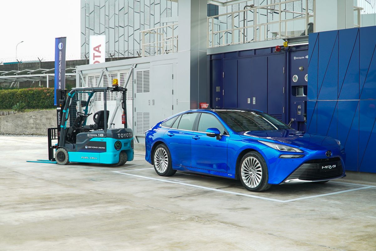 Peresmian Toyota Hydrogen Refueling Station di XCEV Center, Karawang, Jawa Barat, Selasa (11/2/2025).