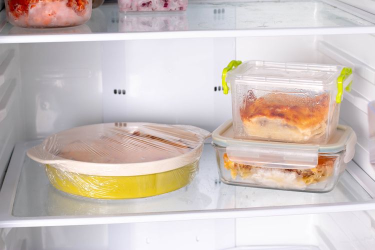 Kenapa Makanan Panas Tidak Boleh Masuk Kulkas?
