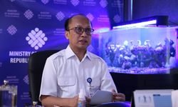 Sekjen Kemenaker Minta Mahasiswa Baru Polteknaker Asah Keterampilan Akademik dan Nonakademik