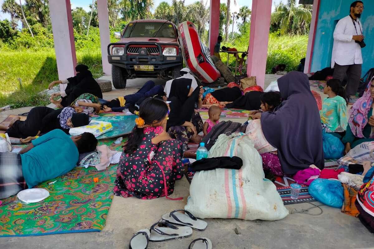 Filed photo of a group of Rohingya refugees staying in a shelter in BPBD building in North Aceh on Friday, November 25, 2011.  