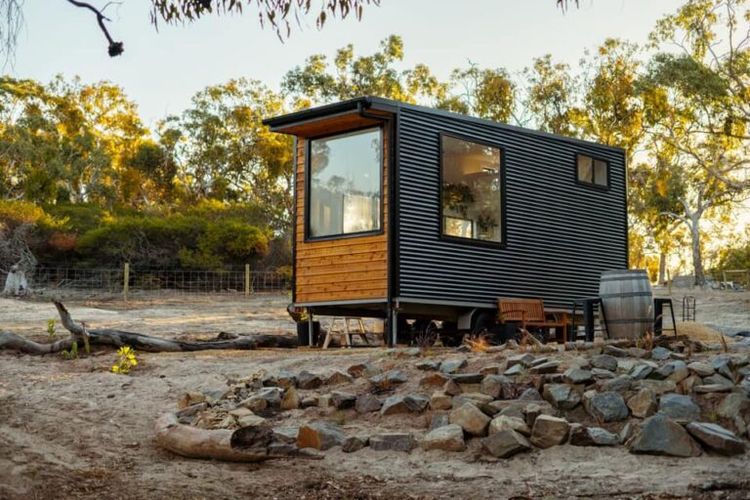 Sandy Hill Forest Tiny House