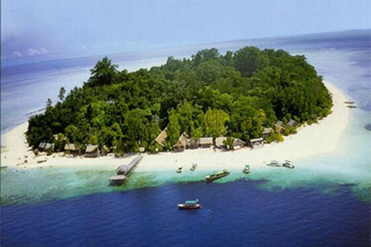 Pulau Sipadan yang sempat diperebutkan oleh Indonesia dan Malaysia sejak 1969 hingga 2002.