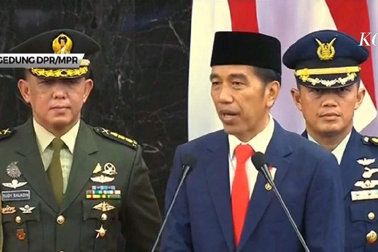 Presiden Joko Widodo dalam pidato pertamanya usai pelantikan yang dilakukan di Gedung DPR/MPR pada Minggu (20/10/2019).