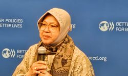 Penjelasan Mensos Risma tentang Penanganan Bencana Jadi Kesimpulan Forum Infrastruktur OECD