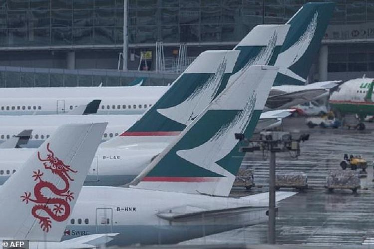 Maskapai penerbangan Cathay Pacific.