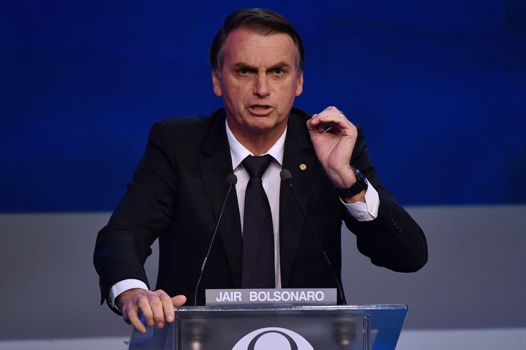 Kandidat presiden Brasil Jair Bolsonaro ketika berbicara dalam debat di Sao Paulo (9/8/2018). Brasil bakal memasuki Pemilu di 7 Oktober mendatang.