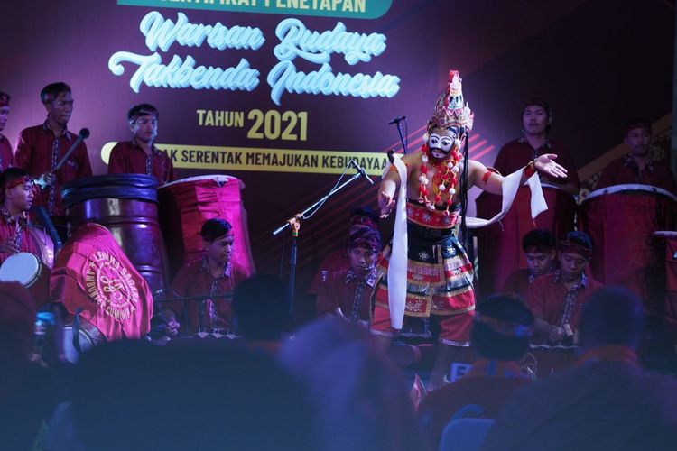 Penetapan 289 Warisan budaya takbenda oleh Kemendikbud Ristek. 
