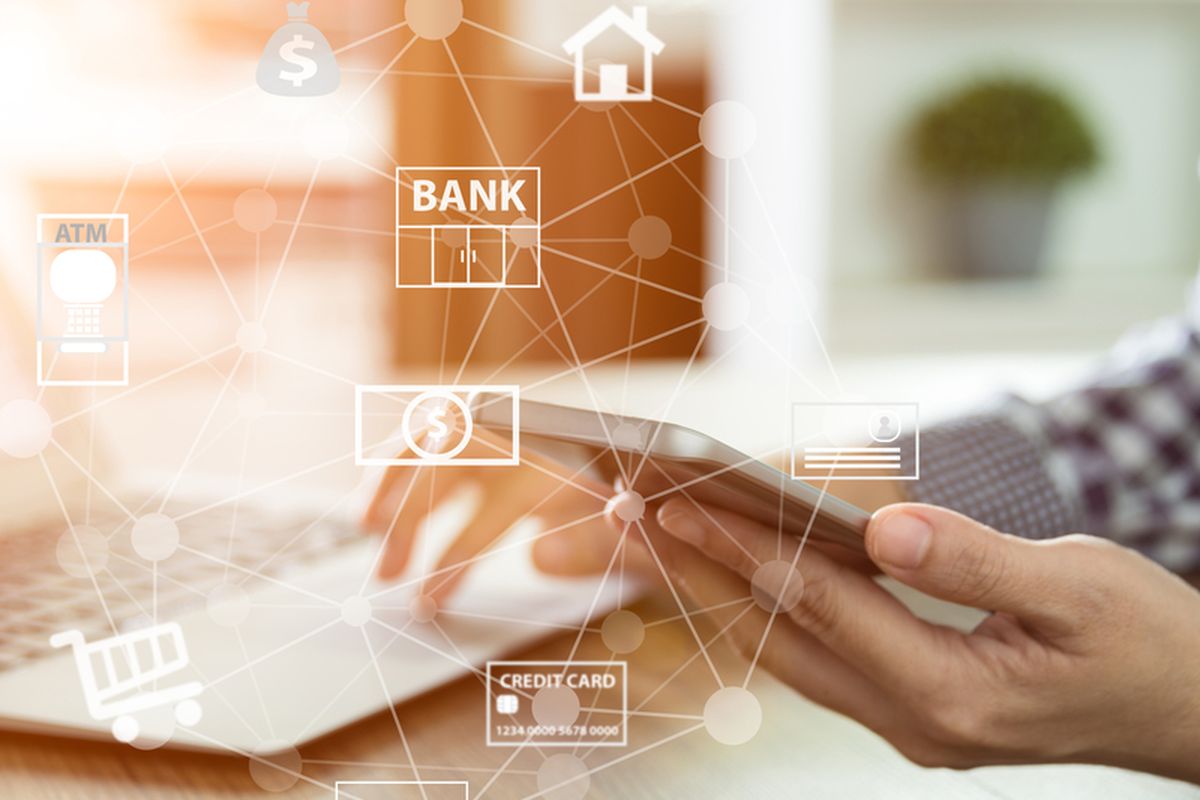 Ilustrasi layanan digital bank, mobile banking. 