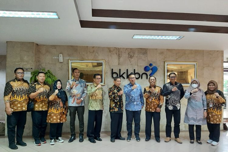 Audiensi BKKBN bersama Koalisi Kependudukan Indonesia (KKI) Provinsi Kalimantan Timur di Ruang Sekretariat Stunting Kantor BKKBN, Jumat (22/12/2023).        