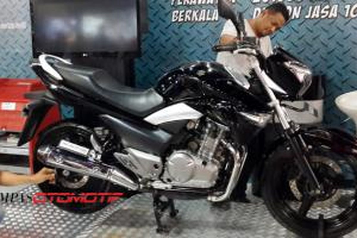 Suzuki bertahan dari gempuran merek lain, siapkan sport baru untuk menyerang balik.