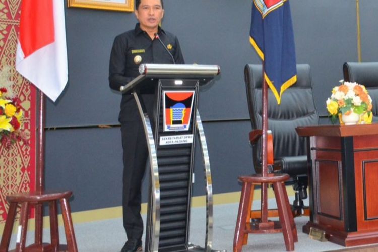 Wakil Wali Kota Padang Ekos Albar