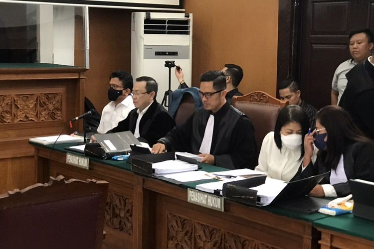 Sidang kasus pembunuhan berencana terhadap Nofriansyah Yosua Hutabarat atau Brigadir J, dengan terdakwa Ferdy Sambo dan Putri Candrawathi di Pengadilan Negeri (PN) Jakarta Selatan, Selasa (8/11/2022).