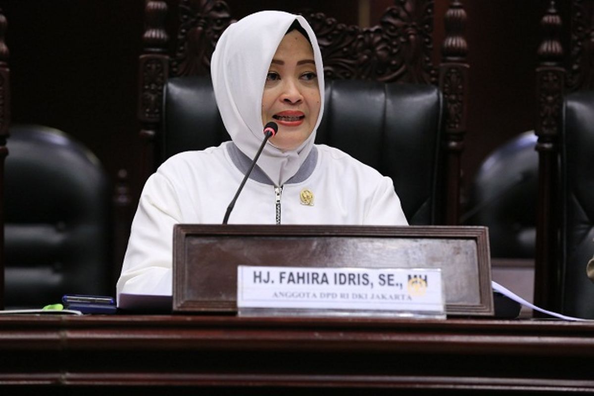 Anggota Dewan Perwakilan Daerah (DPD) Republik Indonesia (RI) dari daerah pemilihan (dapil)  Jakarta Fahira Idris memberikan catatan terkait pembentukan Satgas Judi Online oleh pemerintah