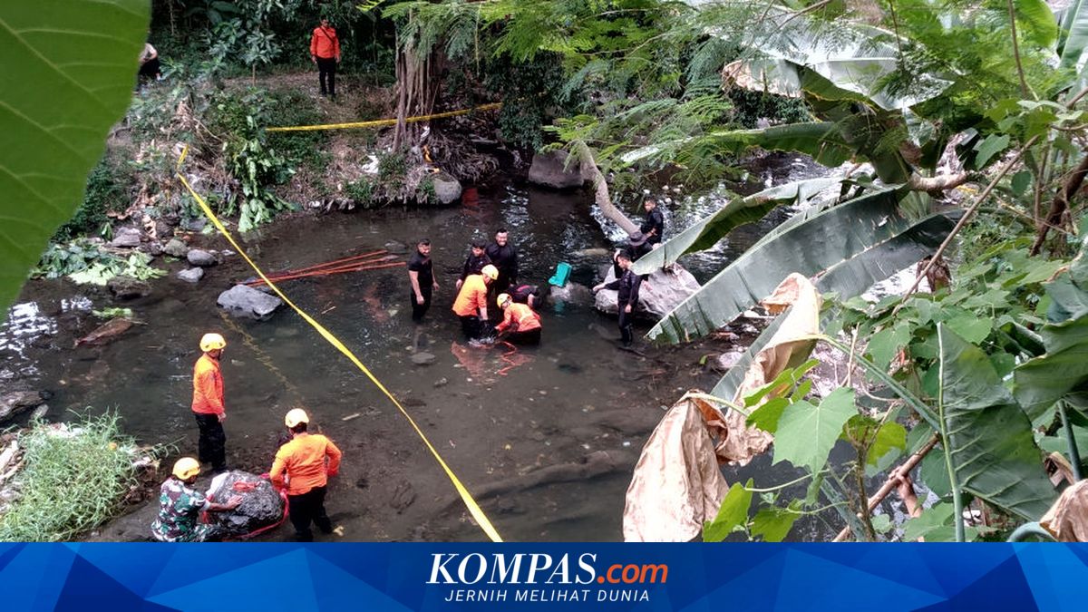 Benda Diduga Bom Udara Tertanam di Dasar Sungai Blitar, Jibom Polda Jatim Turun Tangan