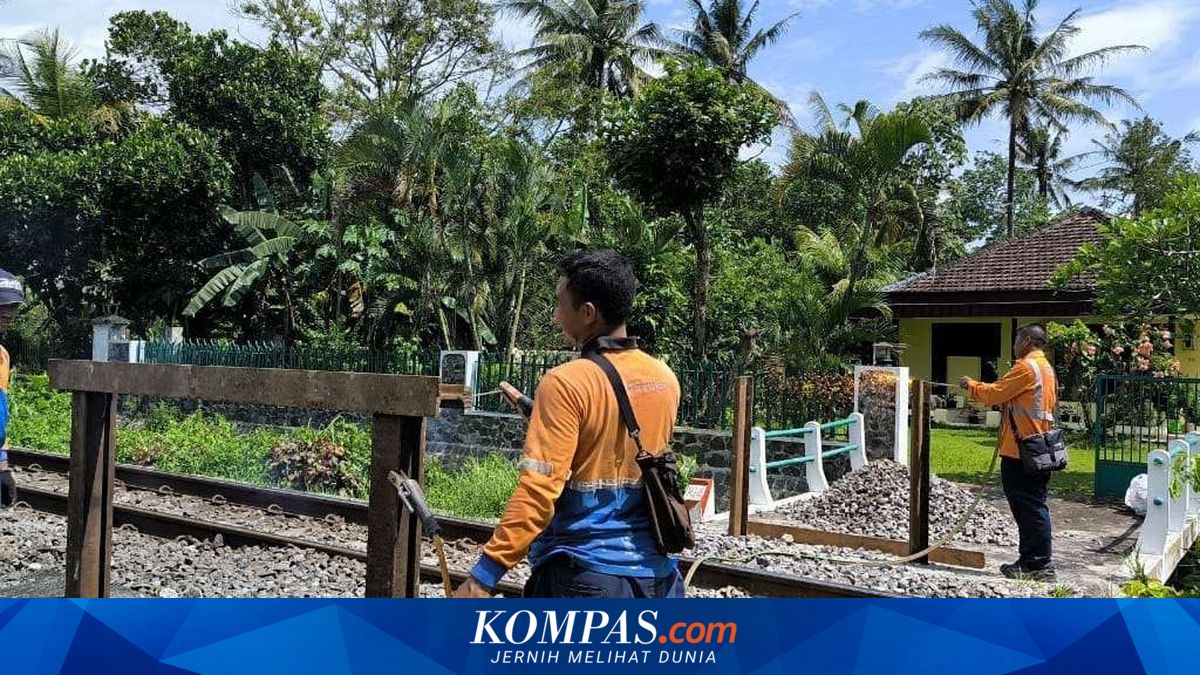 PT KAI mencatat terdapat 3.888 perlintasan sebidang di wilayah Jawa dan Sumatera. Sebanyak 1.089 di antaranya merupakan perlintasan liar.