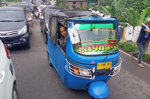 Satu Keluarga Mudik Gunakan Bajaj dari Jakarta Menuju Tasikmalaya