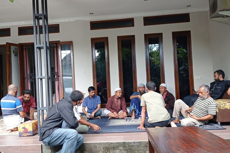 Suasana duka menyelimuti kediaman almarhum Syekh Ali Jaber di Lombok, NTT, Kamis (14/1/2021).