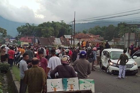 9 Kendaraan Terlibat Kecelakaan Beruntun di Padang Panjang, 3 Orang Tewas