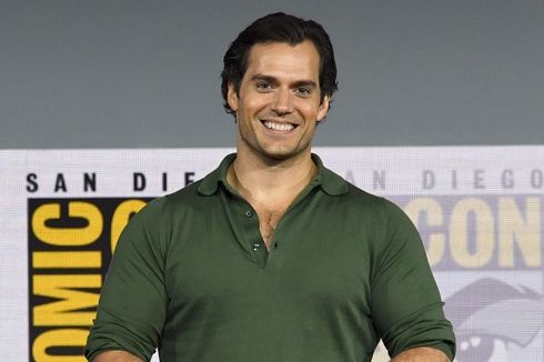 Henry Cavill Masih Membuka Diri untuk Jadi James Bond Berikutnya