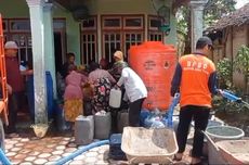 BPBD Tulungagung Distribusi Air Bersih 20.000 Liter Setiap Hari di 13 Desa Terdampak Krisis