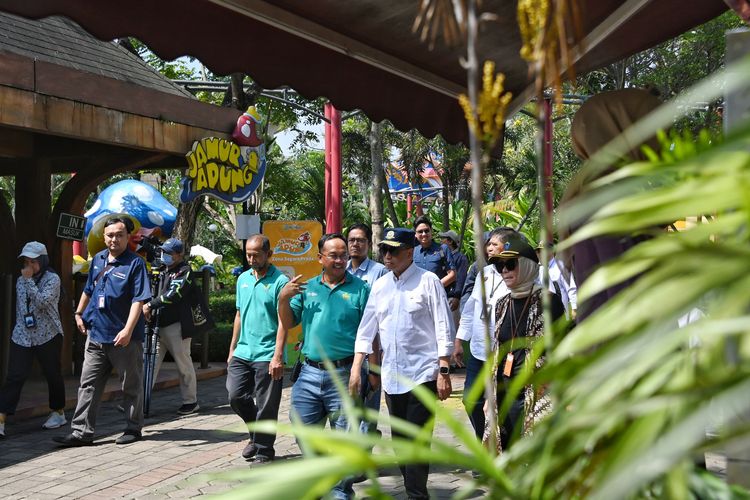 Foto Ingat Masyarakat Harus Gunakan Bus Laik Jalan Saat Berwisata