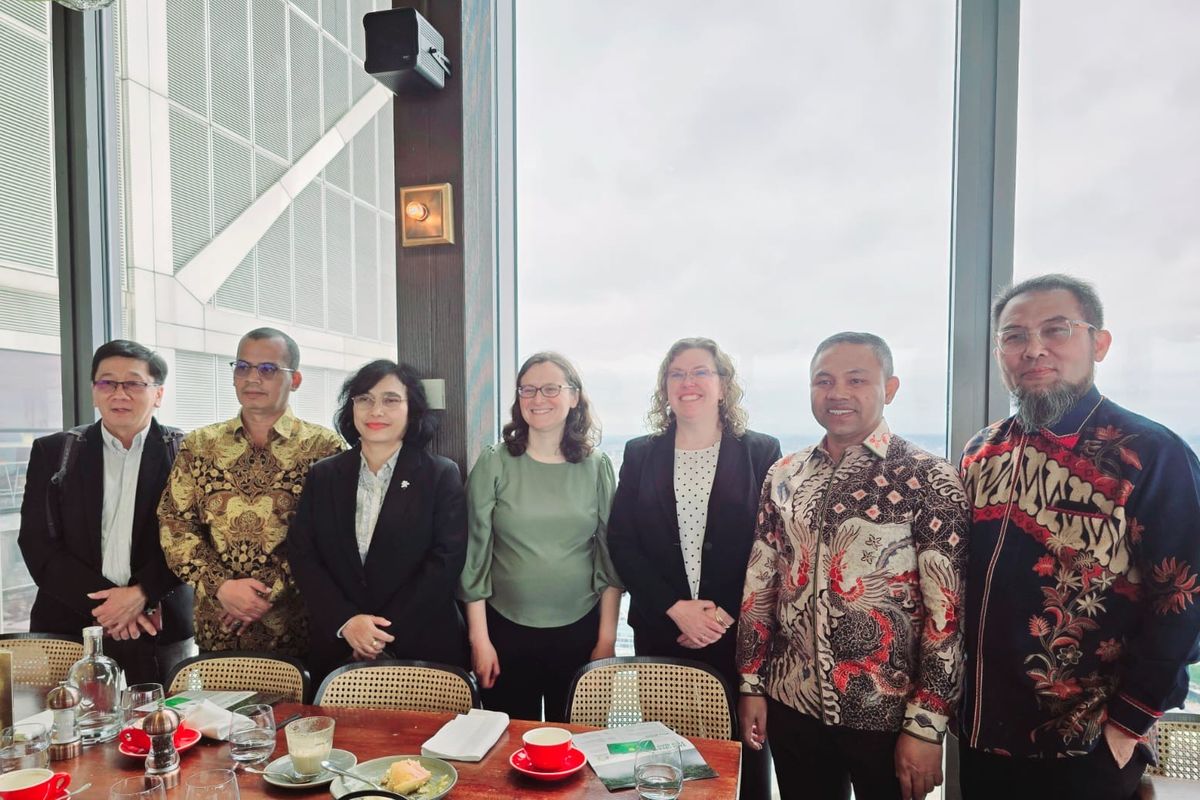 Pertemuan Pemprov Riau dan ART TREES pada hari kedua rangkaian kegiatan London Climate Action Week 2025.