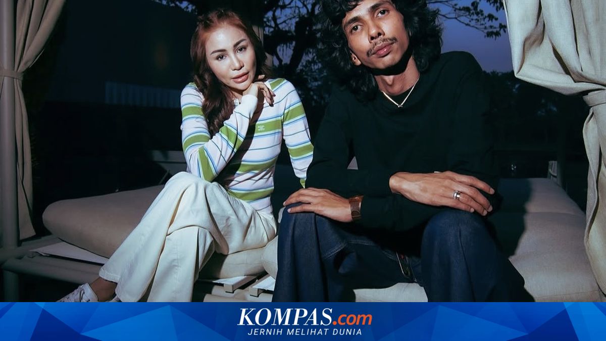 Unggah Foto Bersama, Momo Eks Geisha Isyaratkan Duet dengan Enau