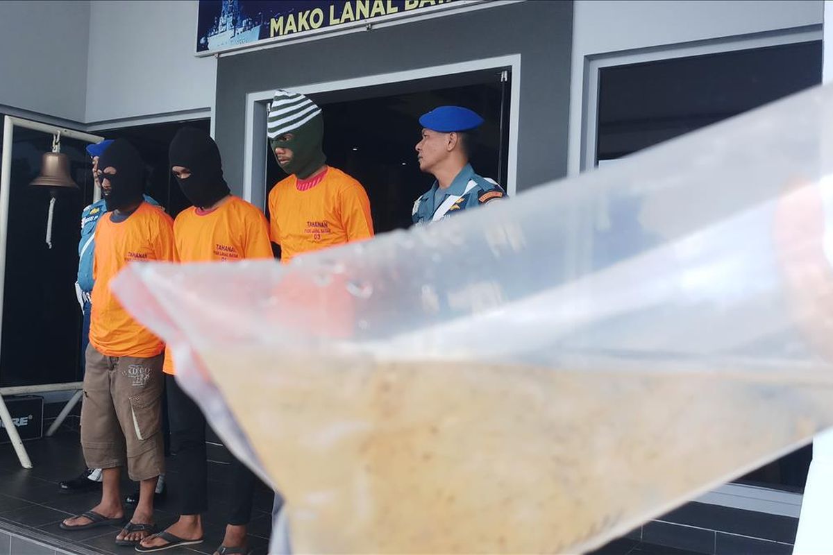 Tim Satgasgab F1QR Koarmada I berhasil menggagalkan aksi penyelundupan baby lobster berbagai jenis yang nilainya mecapai Tp 13,8 miliar dari Batam ke Singapura, Minggu (11/8/2019).