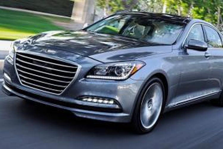Hyundai Genesis jadi mobil paling aman menurut IIHS.