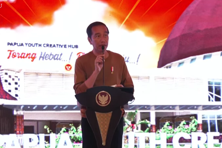 Presiden Joko Widodo saat peresmian Papua Youth Creative Hub, Selasa (21/3/2023). Terkini, Joko Widodo memberikan keterangan terkait polemik Israel di Piala Dunia U20 2023 pada Selasa (28/3/2023).