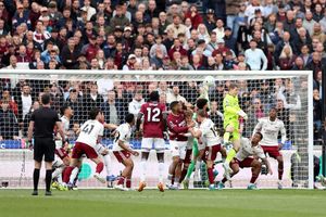 Janji Kepala Wasit Premier League Usai Kejadian di Arsenal Vs West Ham