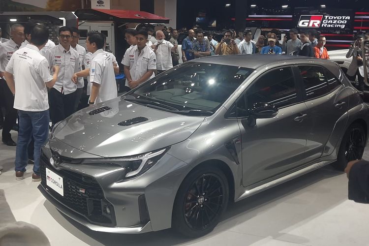 Toyota GR Corolla resmi buka selubung di Gaikindo Indonesia International Auto Show (GIIAS) 2023. 
