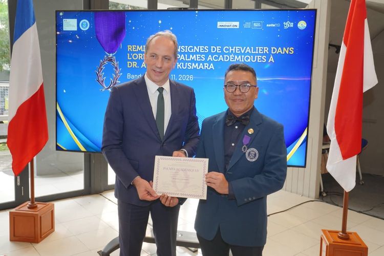 Wakil Rektor ITB, Dr Rikrik Kusmara Dapat Penghargaan dari Perancis, Setara Marie Curie
