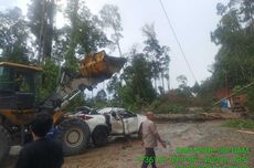 Mobil Tertimpa Pohon, 1 TKA Asal China Tewas di Proyek PLTA Batangtoru